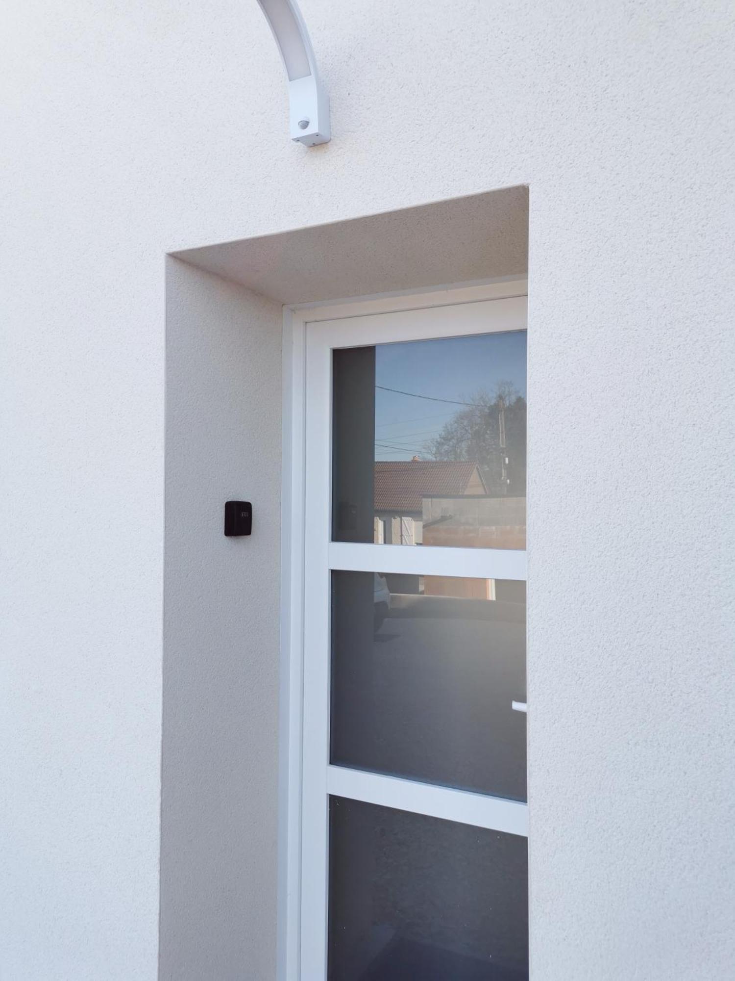 Appartement Magnifique Duplex Neuf Parking Et Terrasse à Dole Extérieur photo